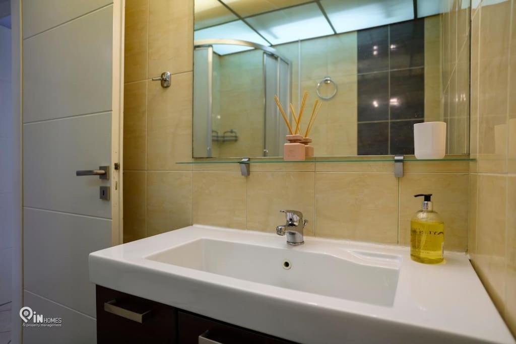 Thyme Out In Athens Apartment Luaran gambar